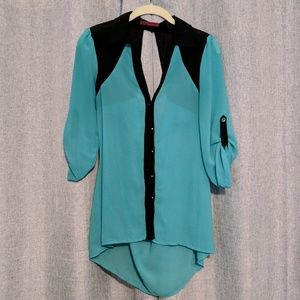 Small Buckle Boutique Blouse